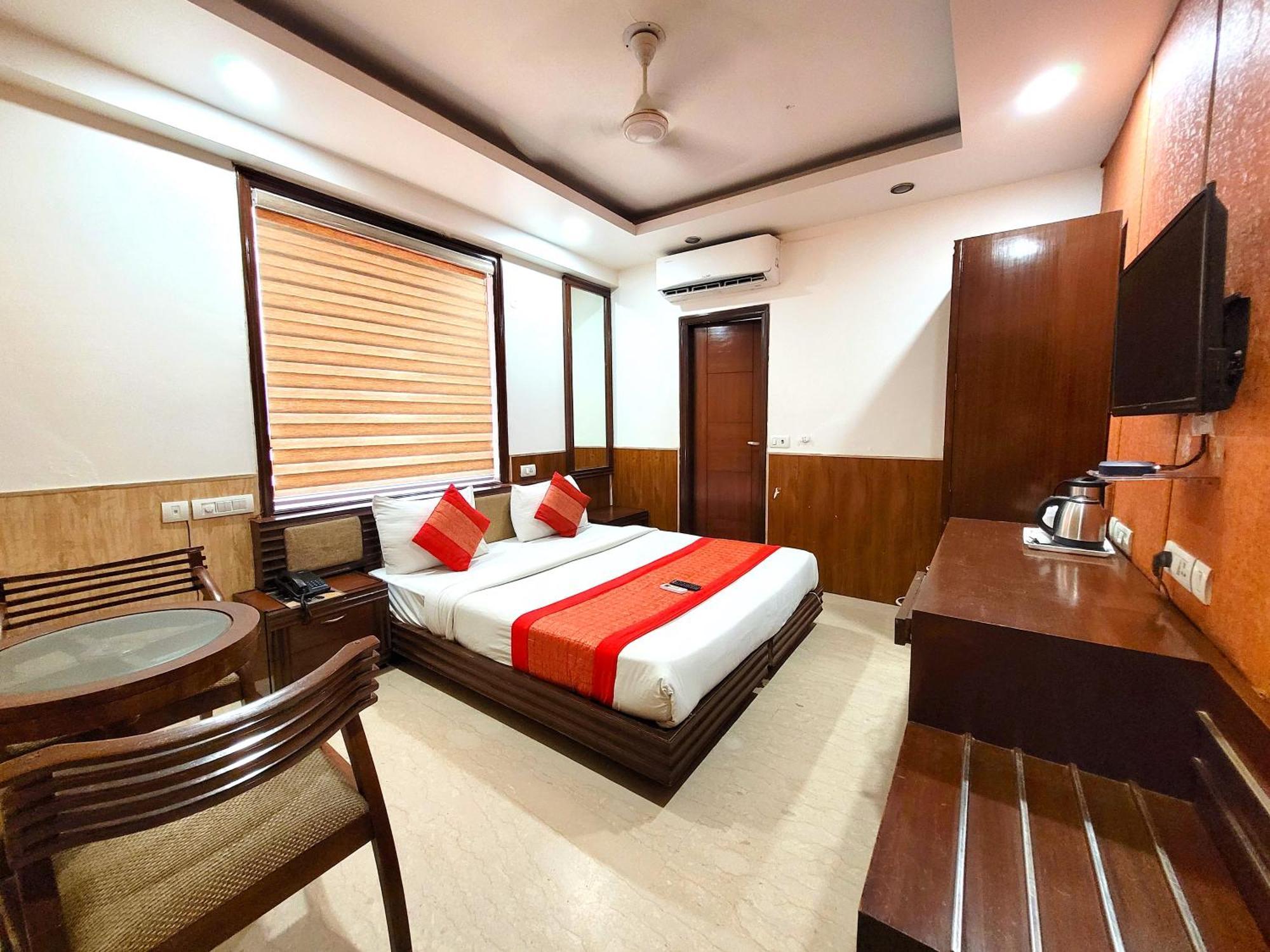 Hotel Daanish residencia Nueva Delhi Exterior foto